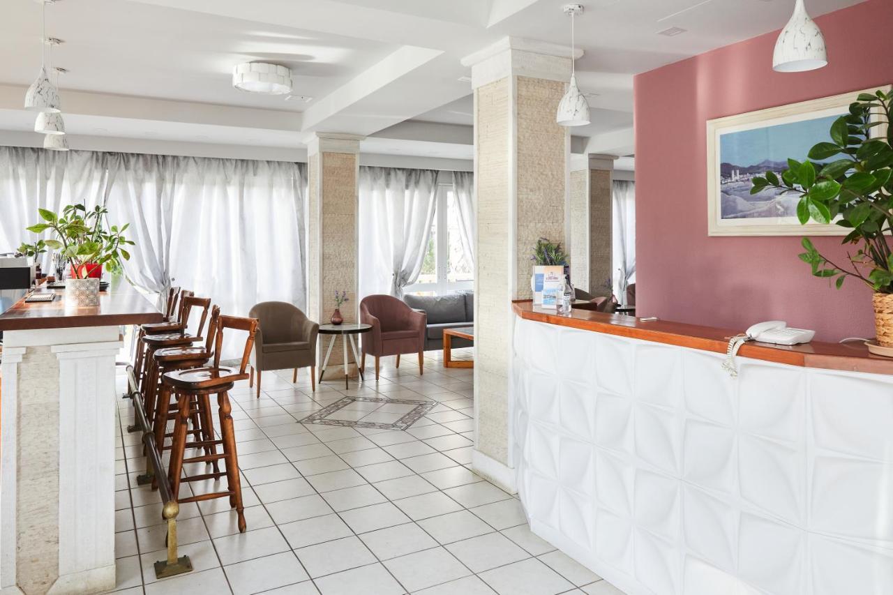 Klonos Anna Hotel Aegina Екстериор снимка